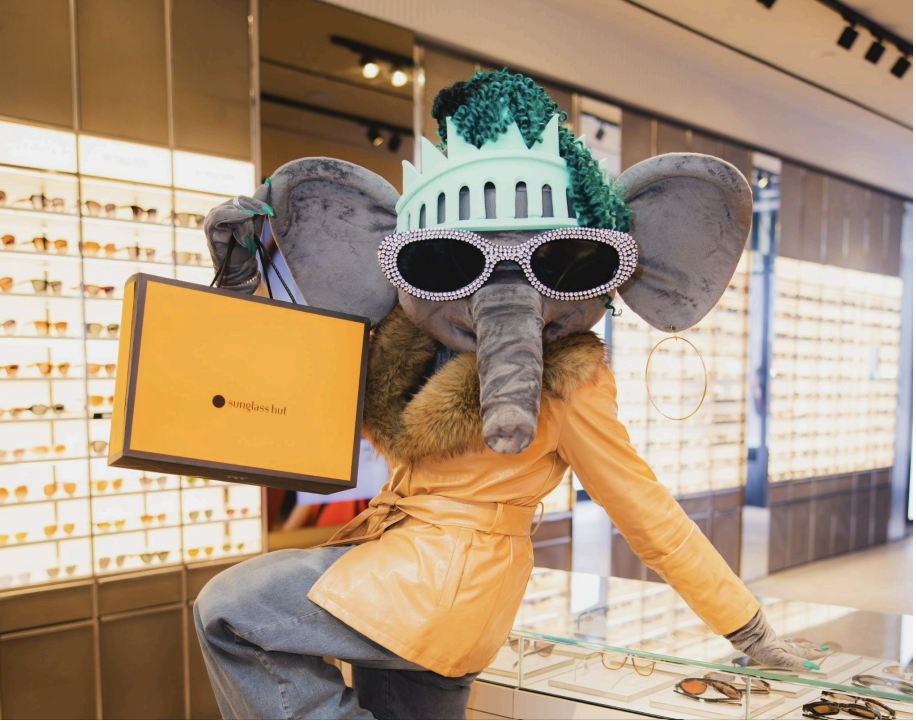 Sunglass Hut Becomes Official Sunglass Partner of the New York Liberty